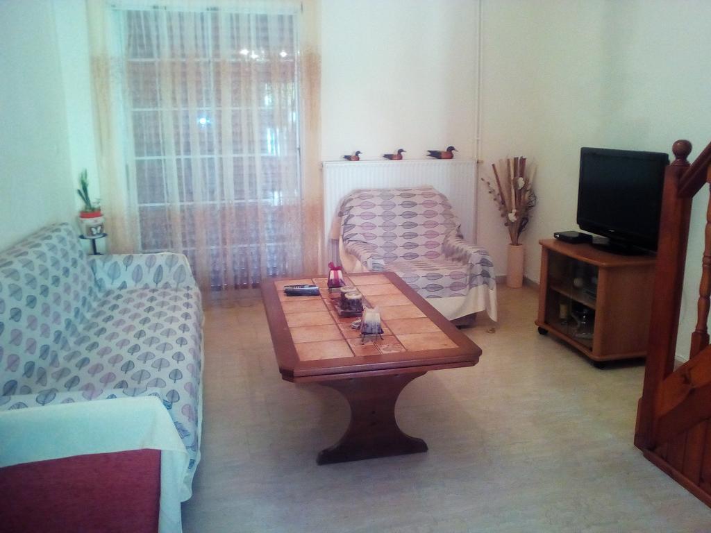 Galini Apartment Митикас Екстериор снимка